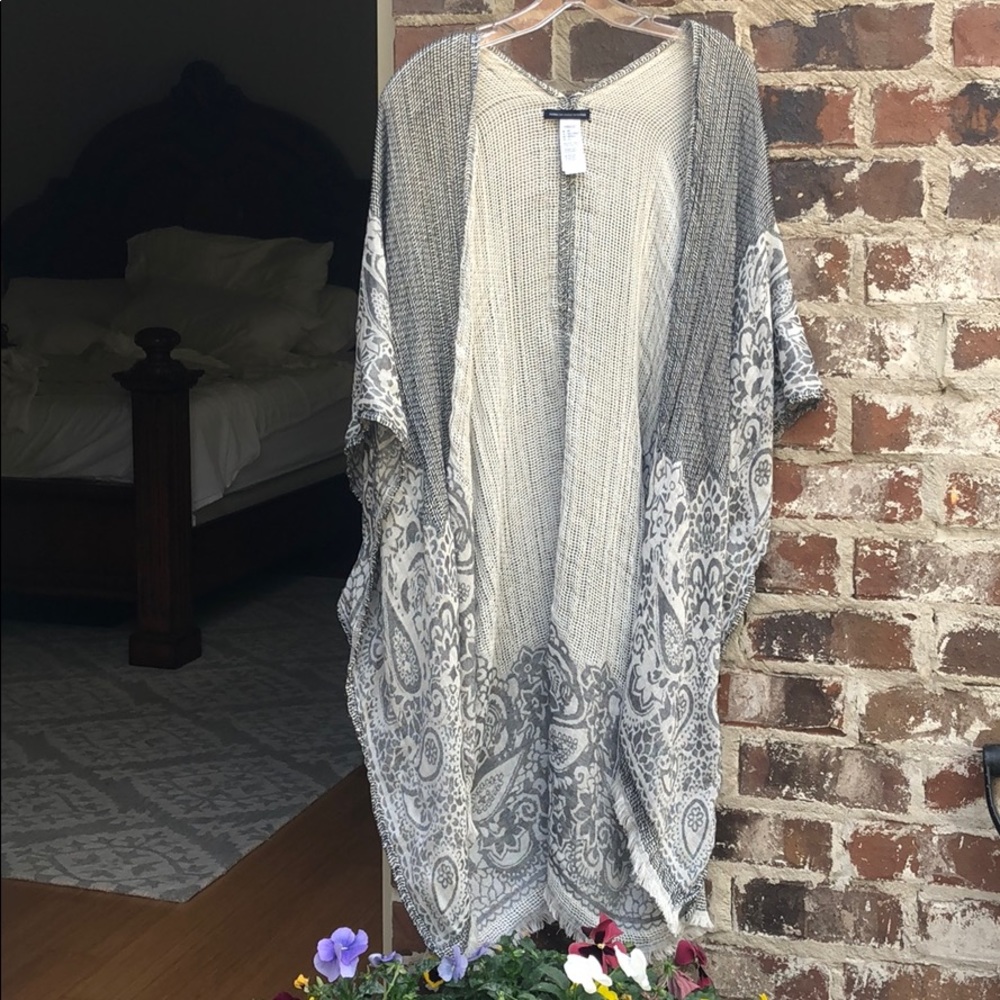 Gorgeous AEO Com-mono. One size fits all.